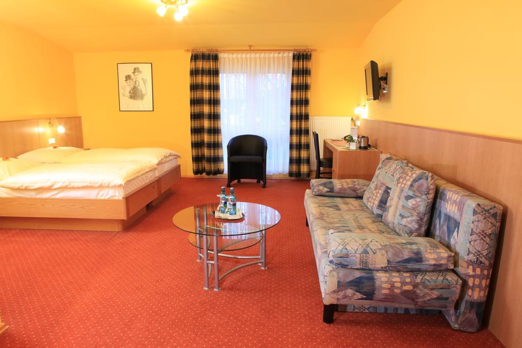 Hotel Kasserolle Siegburg Eksteriør bilde